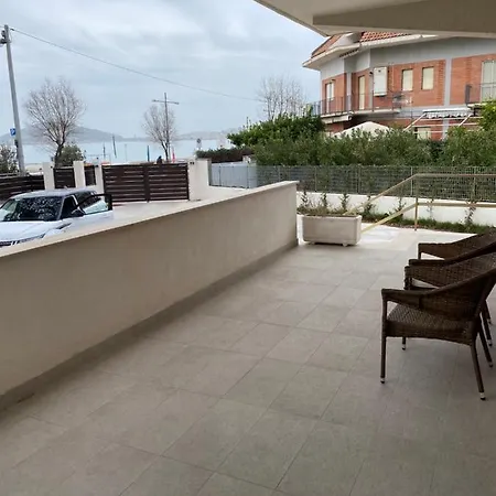 Couette-café Frontemare Formia