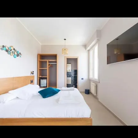 Couette-café Frontemare Formia