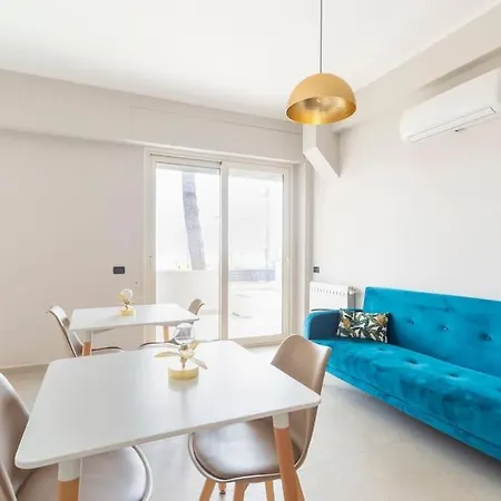 Couette-café Frontemare 4*