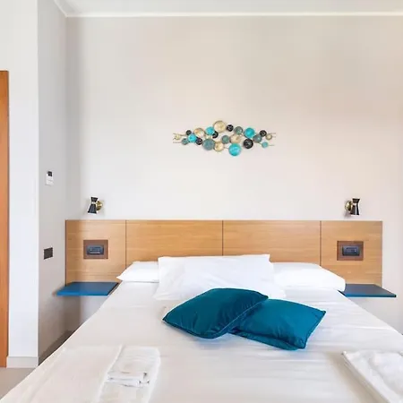 Frontemare 福尔米亚