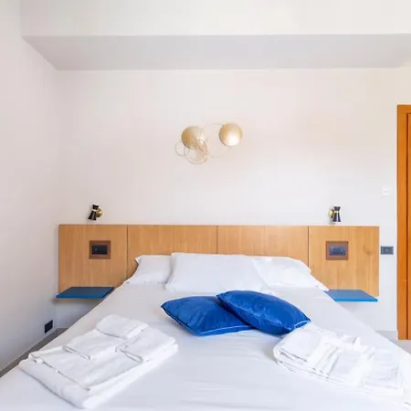 Frontemare 住宿加早餐酒店 福尔米亚