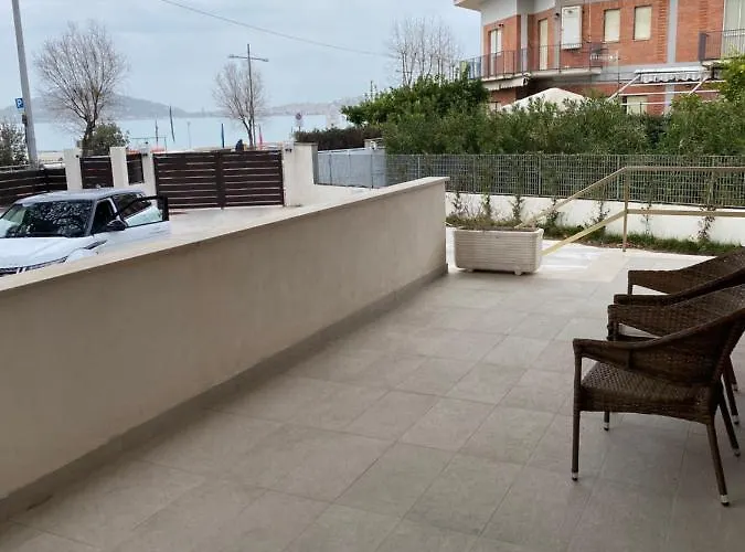 Bed and Breakfast Frontemare Φόρμια