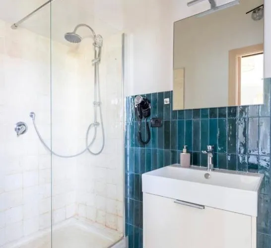 Frontemare Bed and Breakfast Φόρμια