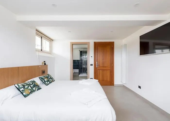 Frontemare Bed and Breakfast 4*